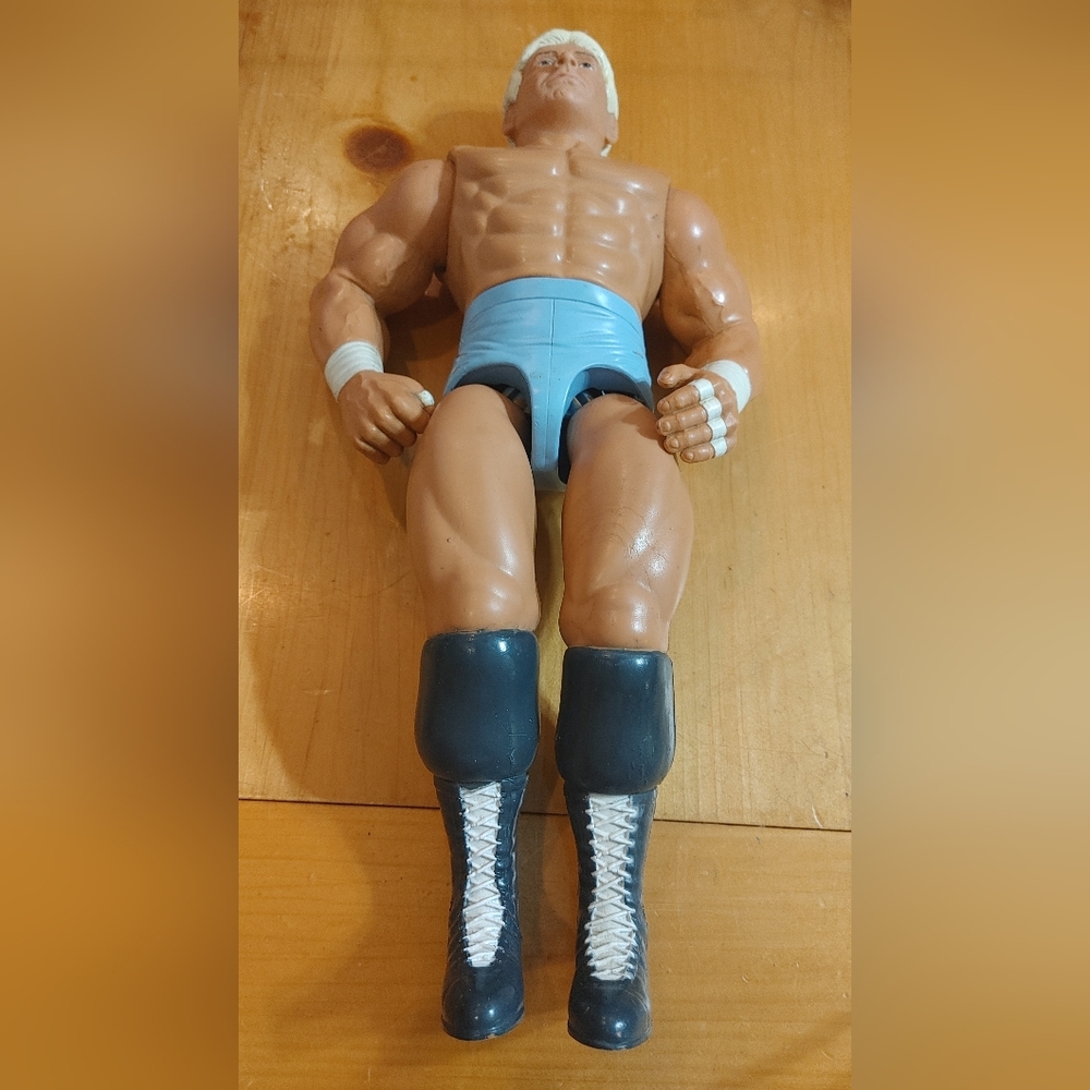 1991 GALOOB WCW WRESTLING RIC FLAIR 14" LARGE FIGURE WRESTLING Used